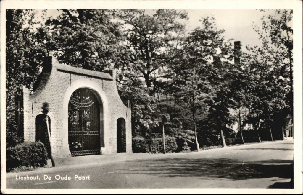 Lieshout De oude Poort 1958., Ophalen, 1940 tot 1960, Gelopen, Noord-Brabant