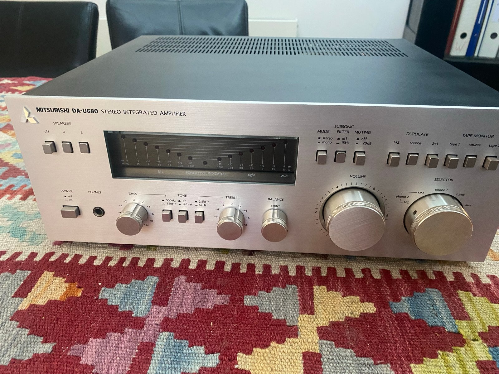 Mitsubishi DA-U 680 Stereo Geïntegreerde Versterker, Gebruikt, 60 tot 120 watt, Stereo, Ophalen