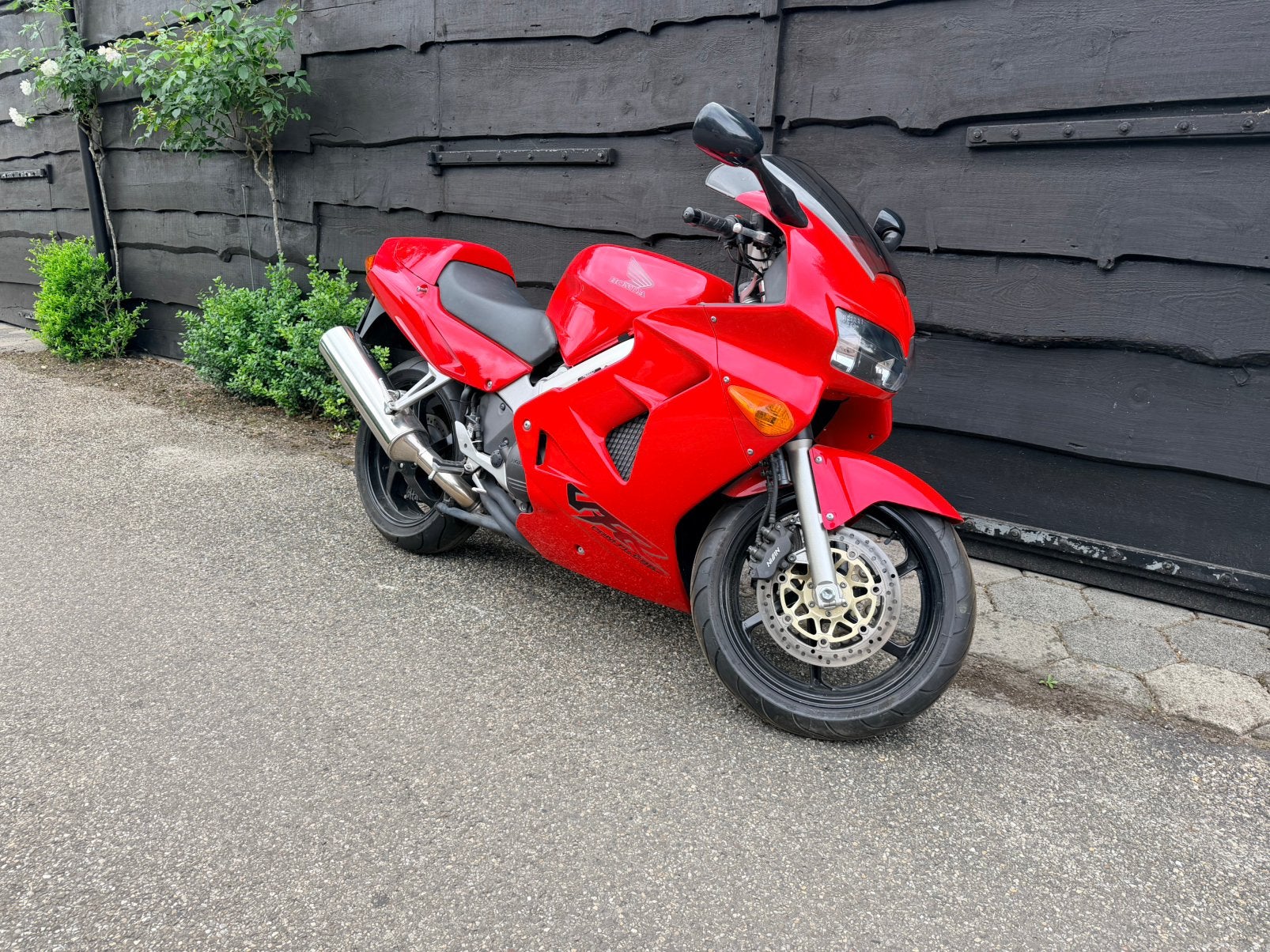 Honda VFR800 FI  / lage kms! / zeer netjes / liefhebber, Motoren, Occasion, 4 cilinders, Motorrijbewijs A, Particulier
