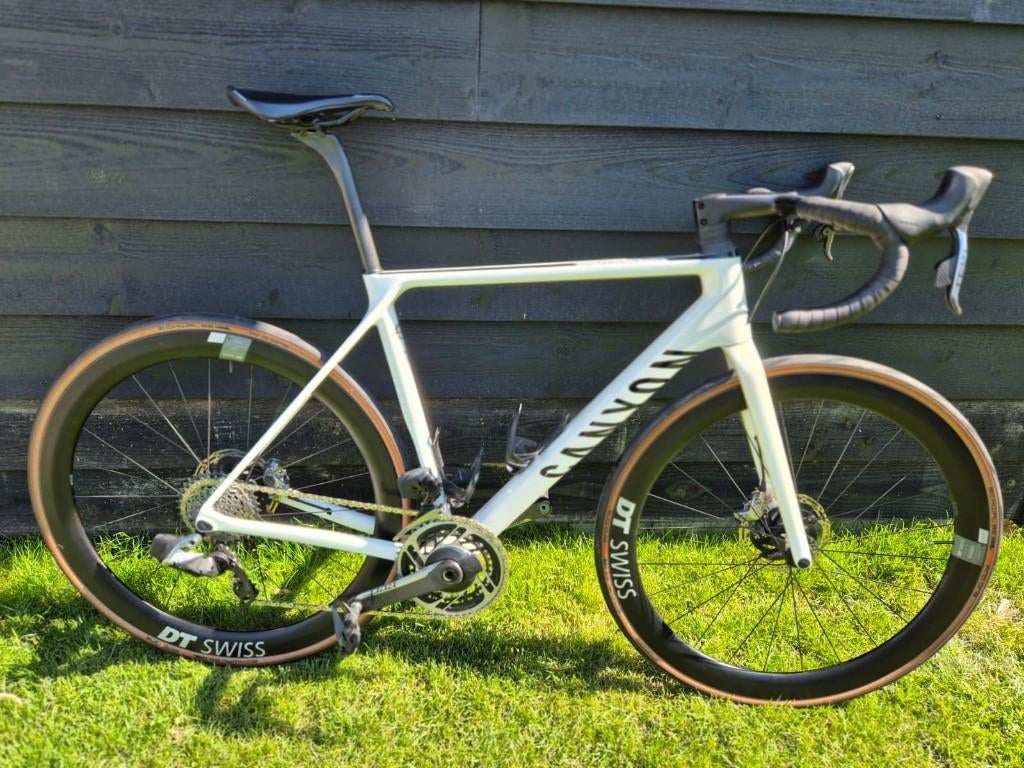 Canyon Ultimate CF SLX 9 Disc etap / sram red  maat M, Gebruikt, Carbon, Heren, 57 tot 61 cm