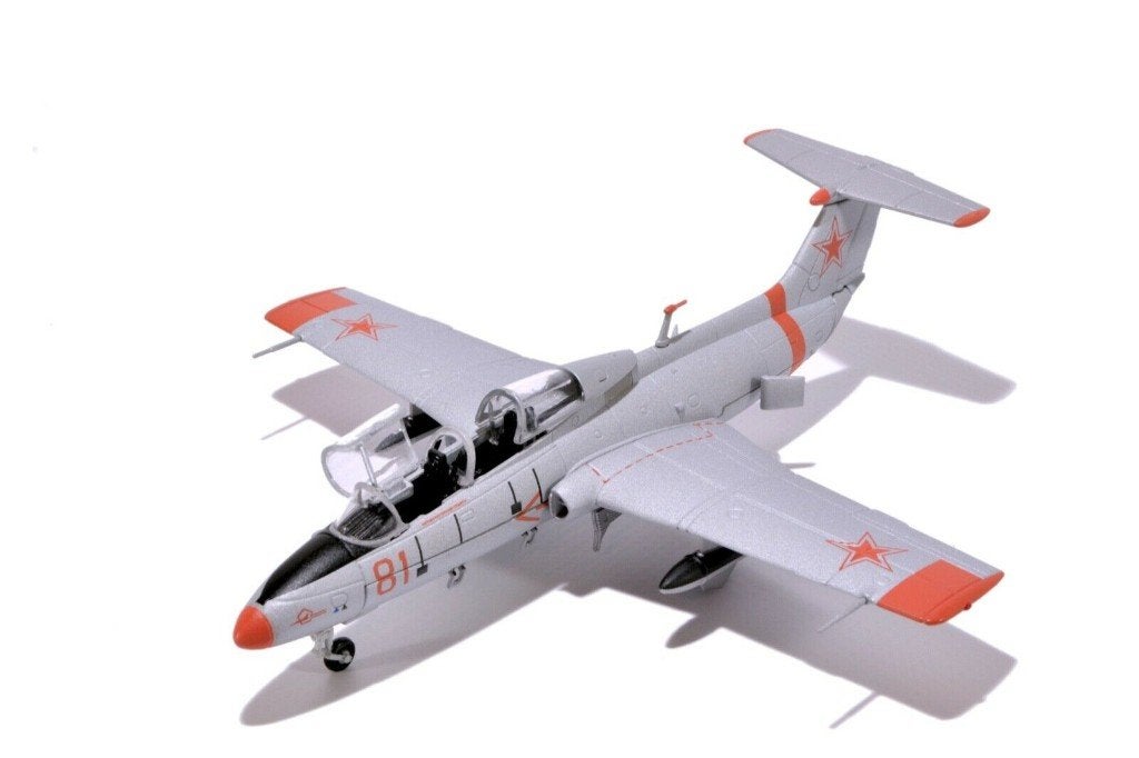 L-29 Delfin Soviet Air Force Slavgorod 1992 Herpa MLCZ7213, Schaalmodel, Herpa Miniaturmodelle GmbH Leonrodstraße 46-47 herpa@herpa.de