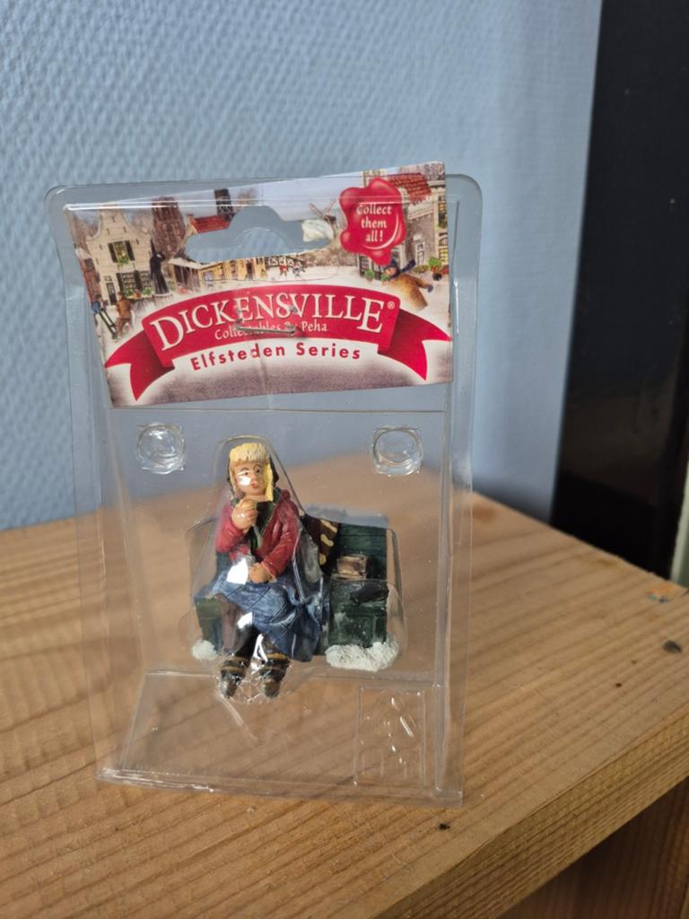 Dickensville op bankje, Diversen, Ophalen of Verzenden