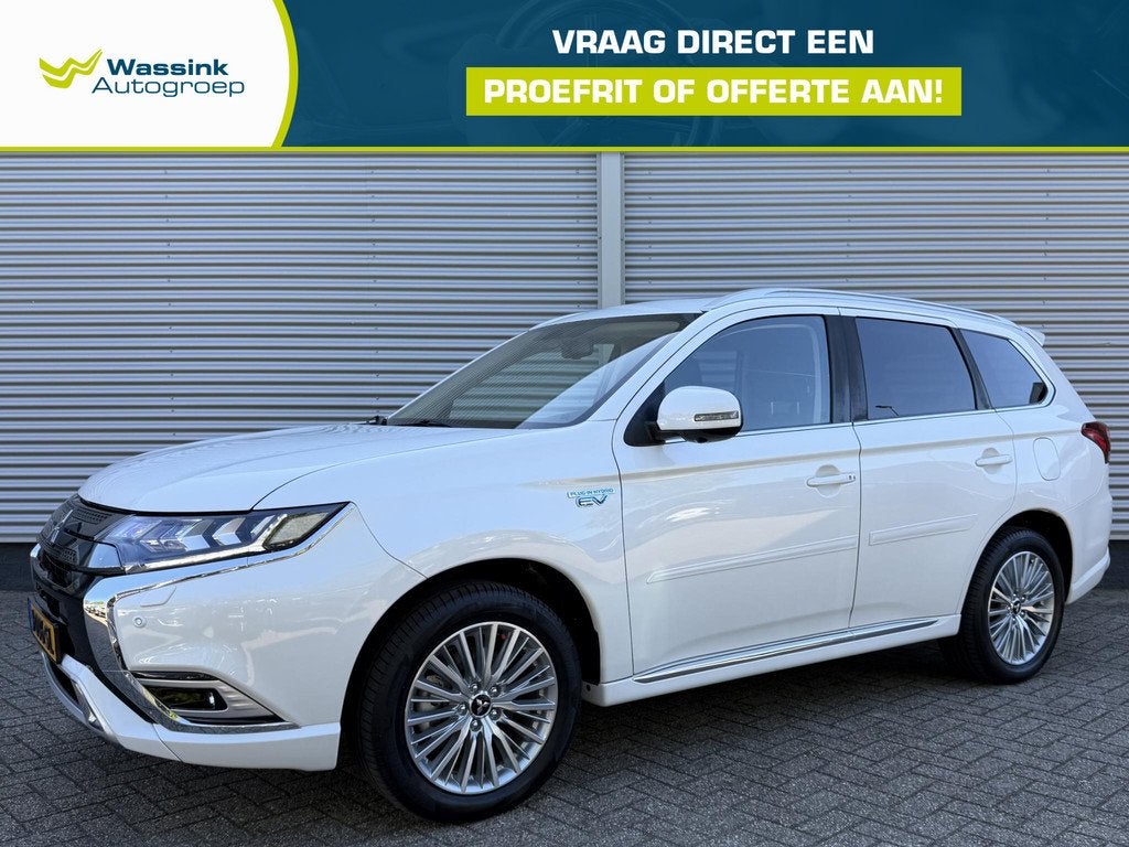 Mitsubishi Outlander 2.4 PHEV Intense+ | Schuif-/kanteldak |, Automaat, Euro 6, 4 cilinders, 1865 kg
