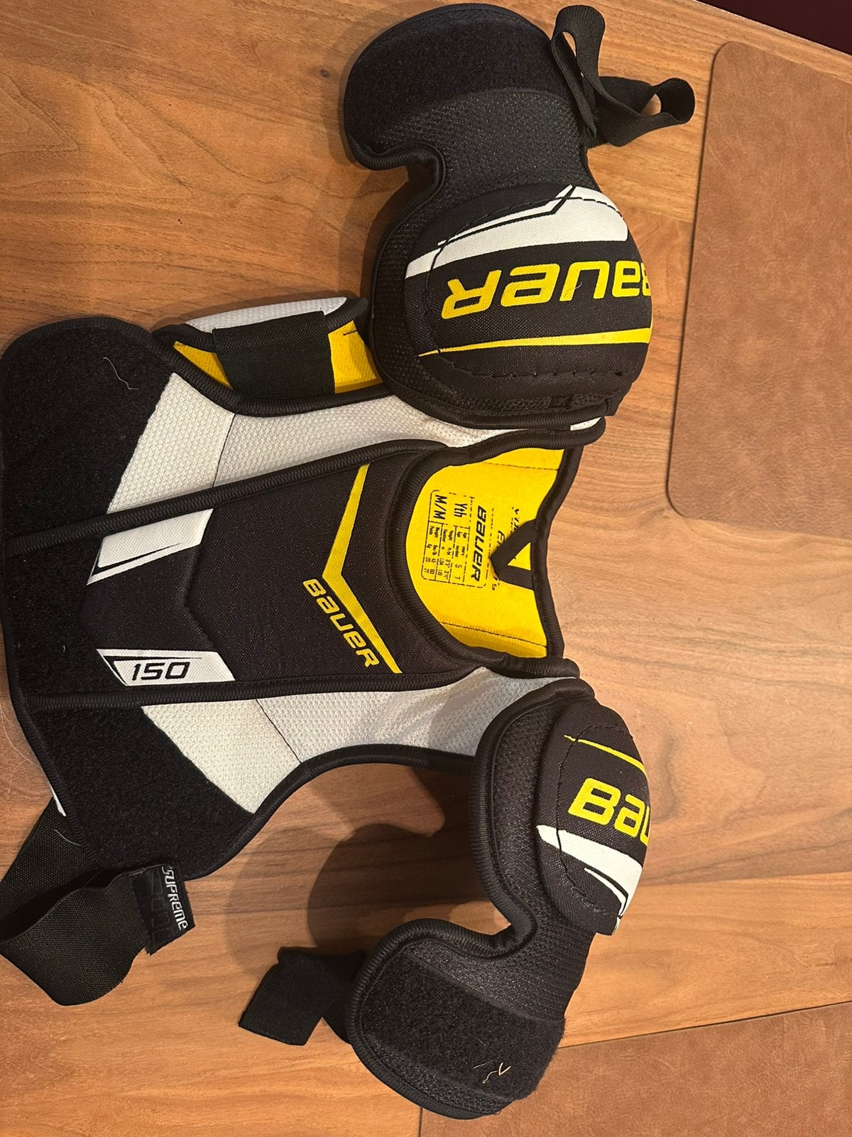 Ijshockey bescherming kind tot en met 6 jaar, Sport en Fitness, Ophalen of Verzenden, Zo goed als nieuw, Bescherming