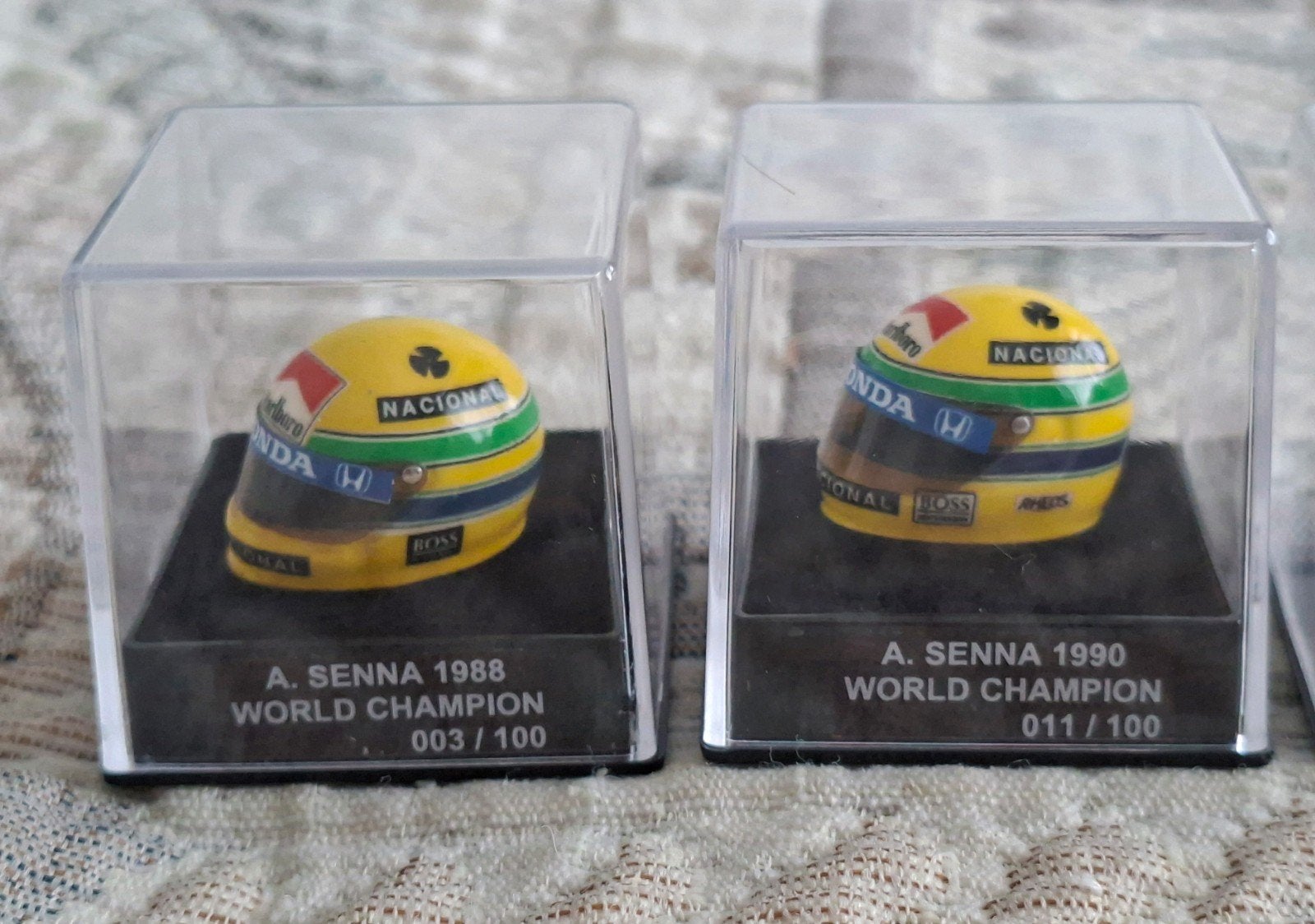 Ayrton Senna Kampioens helmpjes 1988,1990 en 1991, Verzamelen, Ophalen of Verzenden, Nieuw, Formule 1