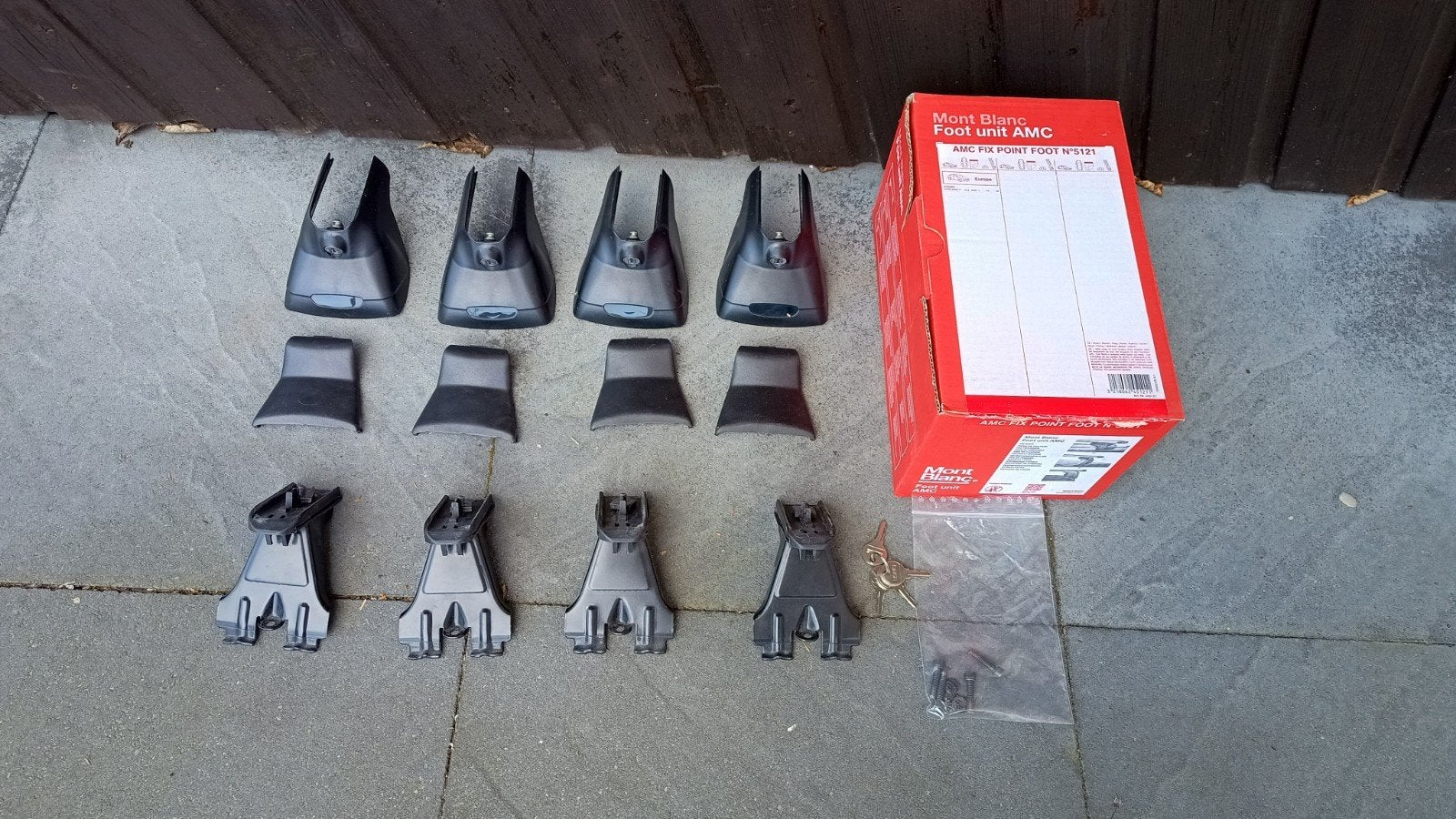 Mont Blanc AMC Fix Point Foot Unit Nr.5121 dakdragervoeten, Ophalen of Verzenden, Zo goed als nieuw