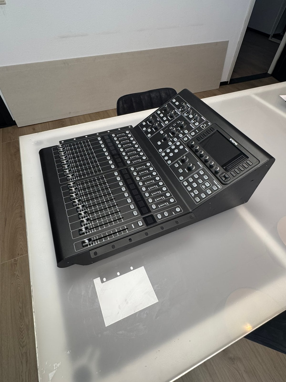 ✅ Midas M32R Digitale mengpaneel, Ophalen, Gebruikt, 20 kanalen of meer