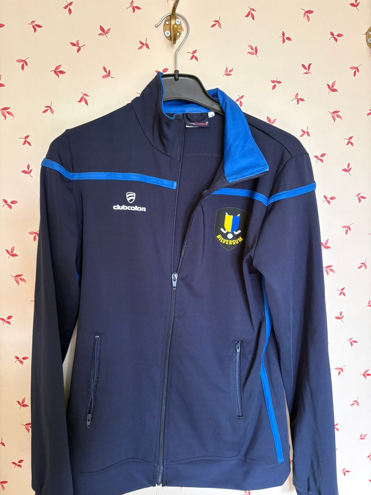 Trainingsjas HMHC maat 164, Ophalen, Zo goed als nieuw, Meisje, Trui of Vest