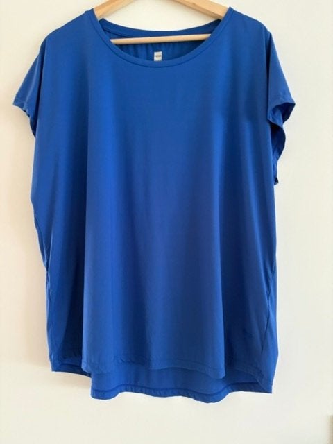 Hema sport schirt maat L 2x gedragen, Kleding | Dames, Maat 38/40 (M), Blauw, Ophalen of Verzenden, Hema