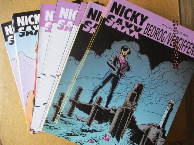 adv3654 nicky saxx, Boeken, Eén stripboek, Ophalen, Gelezen