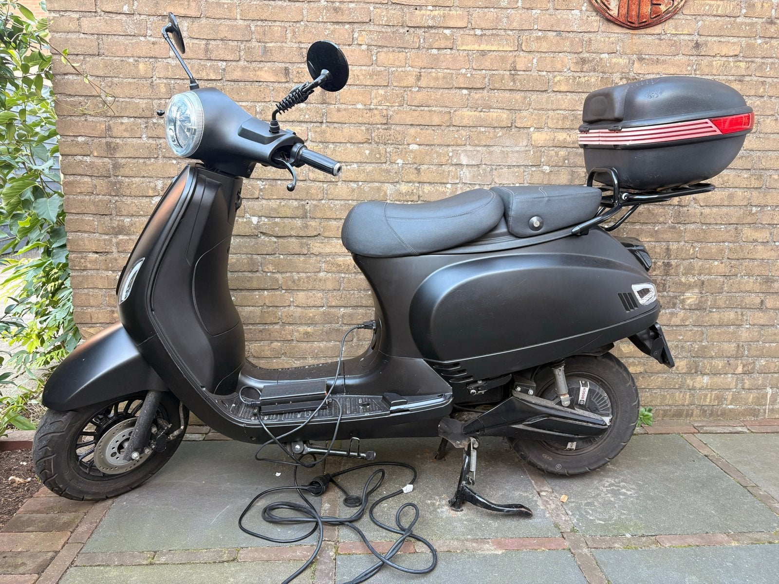 Senzo Rivalux Elektrische Scooter - Mat Zwart, Ophalen, Gebruikt, Elektrisch, Overige merken