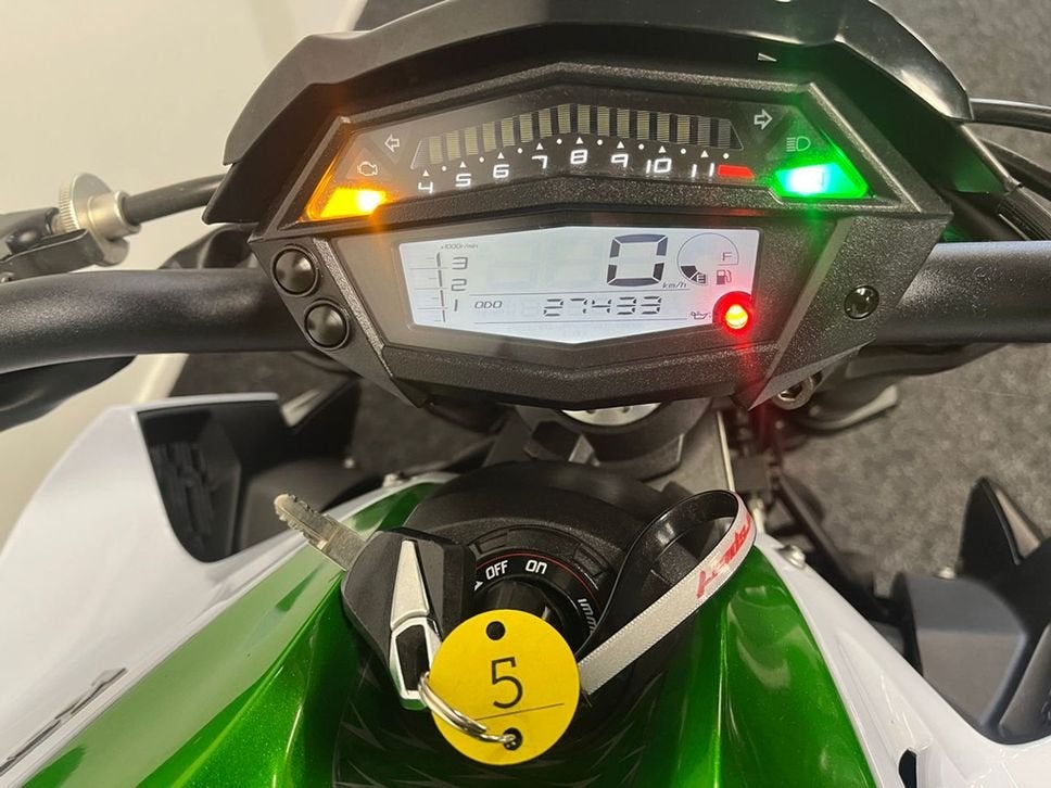⭐️⭐Prachtige Kawasaki Z 1000 ABS Z1000 (2016)⭐️⭐, Kawasaki, 4 cilinders, Motorrijbewijs A, Bedrijf
