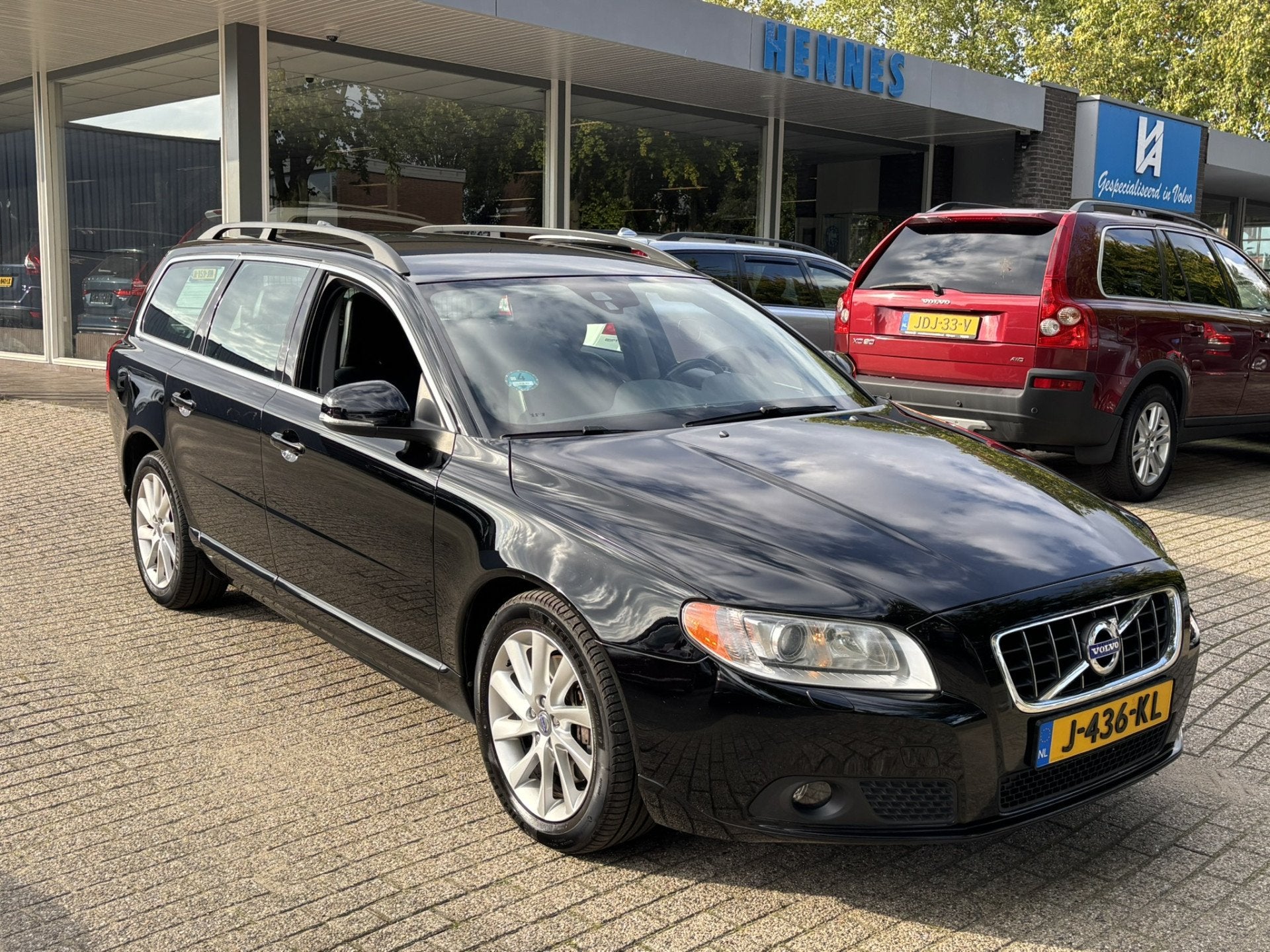 Volvo V70 2.5T 231pk Momentum Model 12 Xenon (bj 2011), Auto's, Voorwielaandrijving, Euro 5, Gebruikt, Leder en Stof