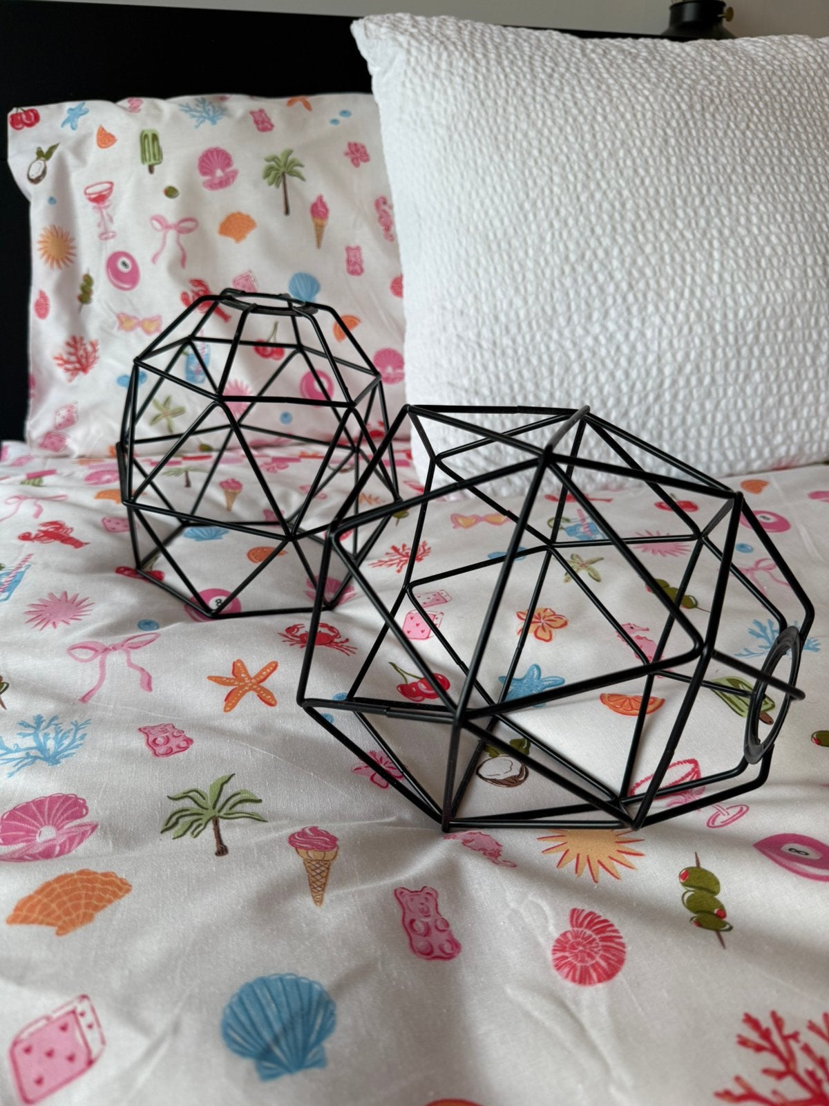 GRATIS 2x Ikea Brunsta lampenkap, Huis en Inrichting, Lampen | Lampenkappen, Zwart, Zo goed als nieuw, Overige vormen, Ophalen