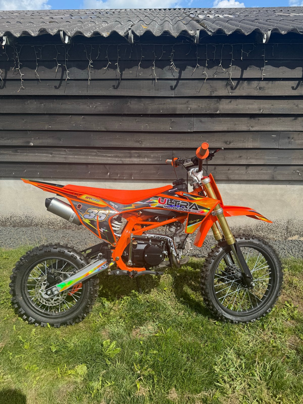 Zo goed als nieuwe 125cc Ultra crossmotor (85cm zithoogte), Ophalen, Zo goed als nieuw, Schijfrem, Dirtbike