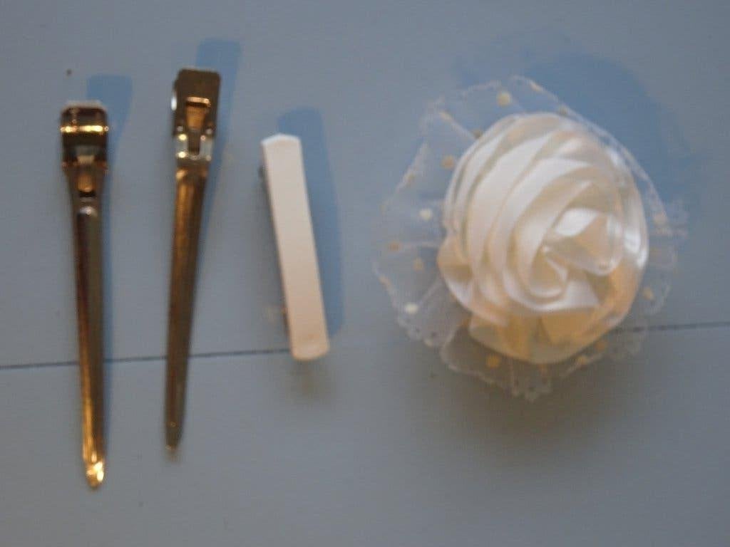 Haardecoratie 4 spelden inclusief roos haarspeld, Ophalen, Gebruikt, Haarspeld