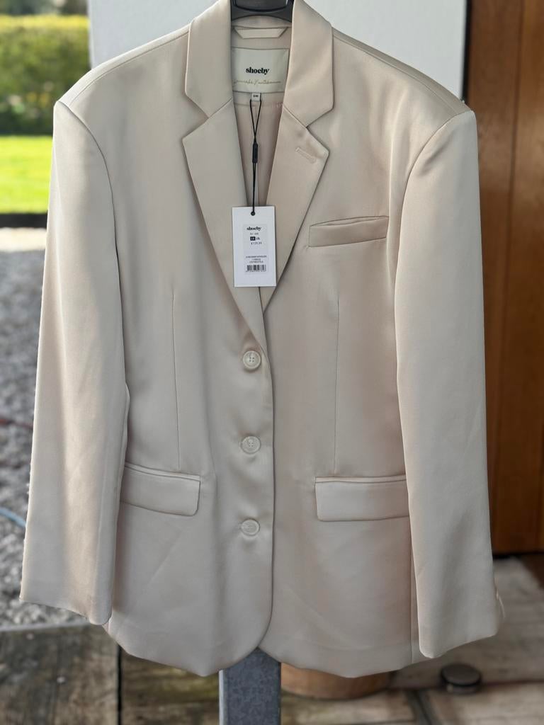 Blazer Shoeby Lonneke Nootenboom, Kleding | Dames, Jasjes, Kostuums en Pakken, Maat 38/40 (M), Beige, Nieuw, Ophalen of Verzenden