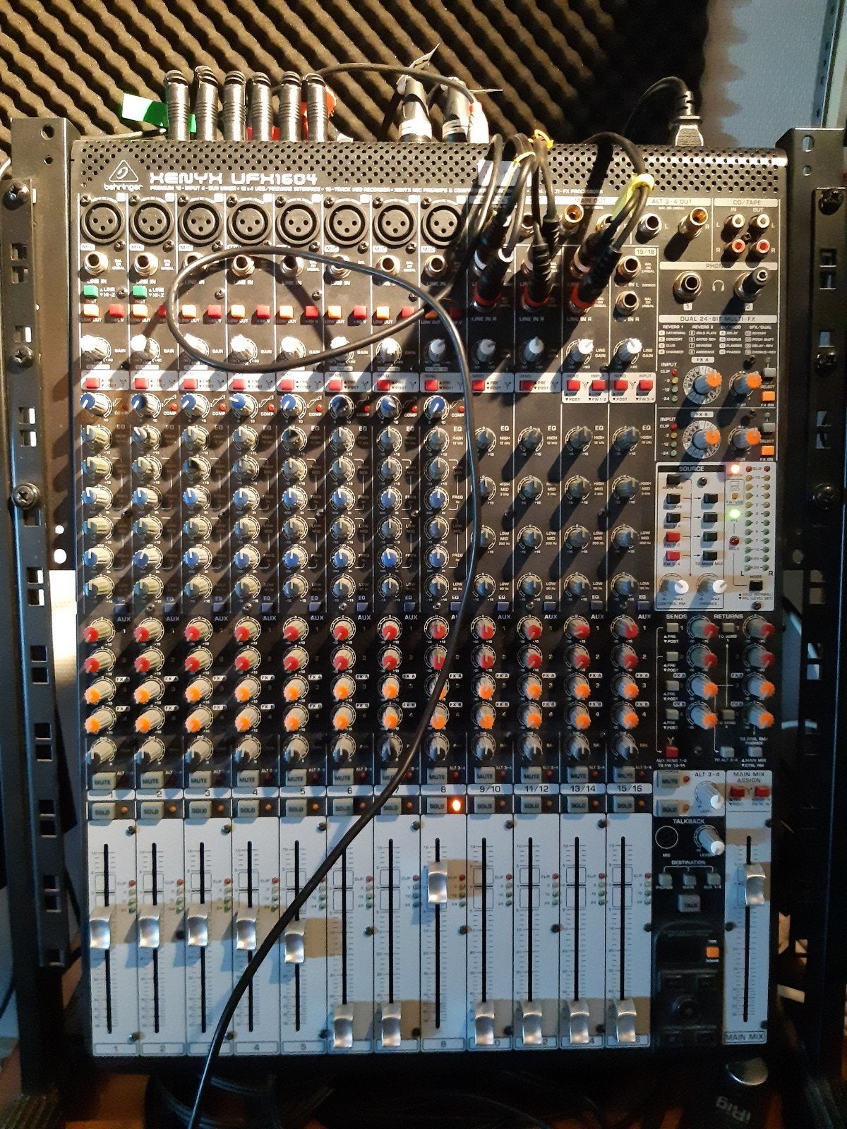 Xenyx UFX1604 - 16 channel mixer / audio interface, Ophalen, Gebruikt, 10 tot 20 kanalen, Microfooningang