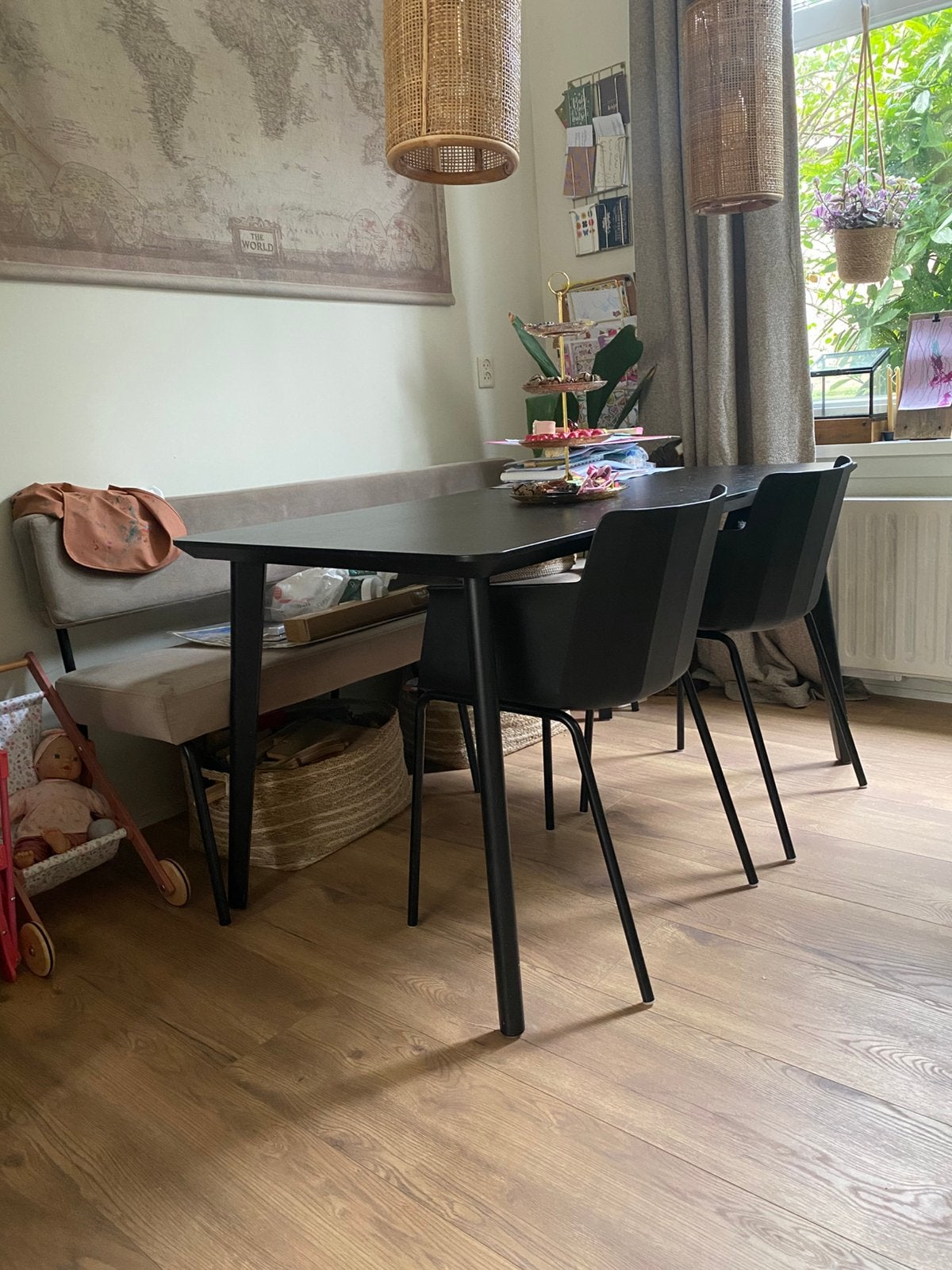 Eettafel + 2 stoelen, Ophalen, Zo goed als nieuw