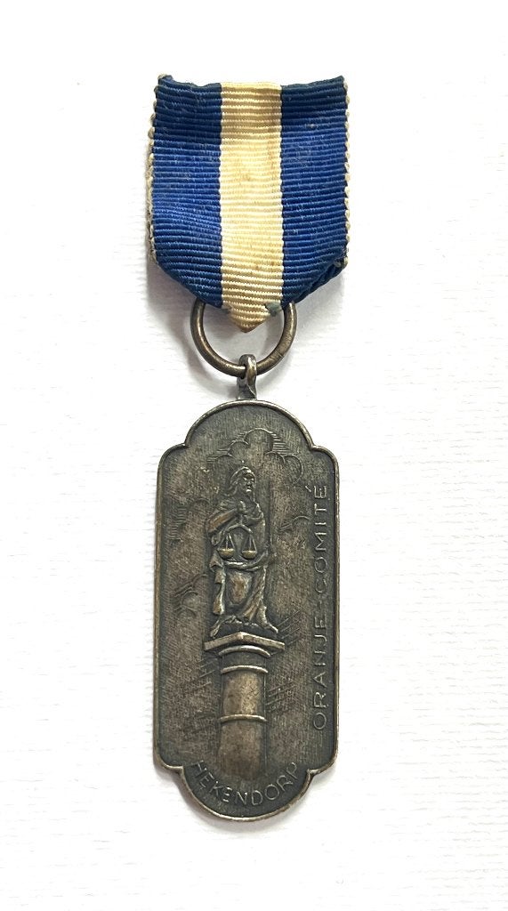 Medaille Oranje Comité Hekendorp Gemeente Oudewater, Ophalen of Verzenden, Overige materialen, Nederland