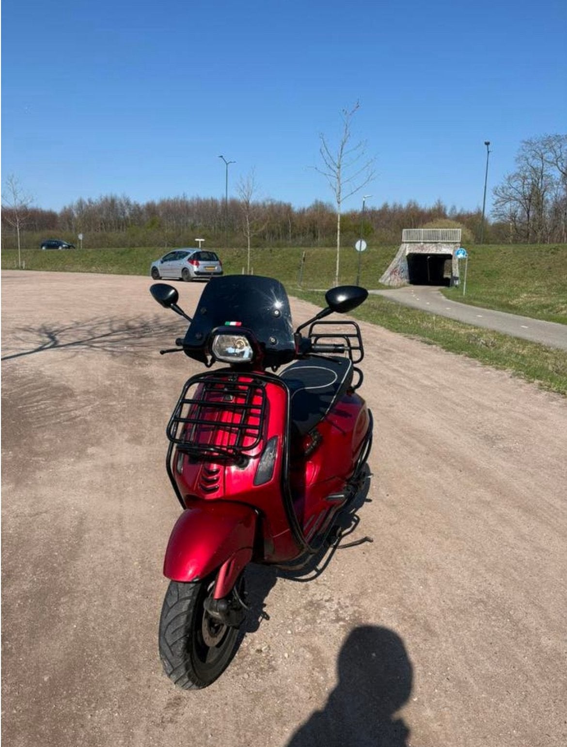 Vespa sprint, Ophalen, Zo goed als nieuw, Benzine