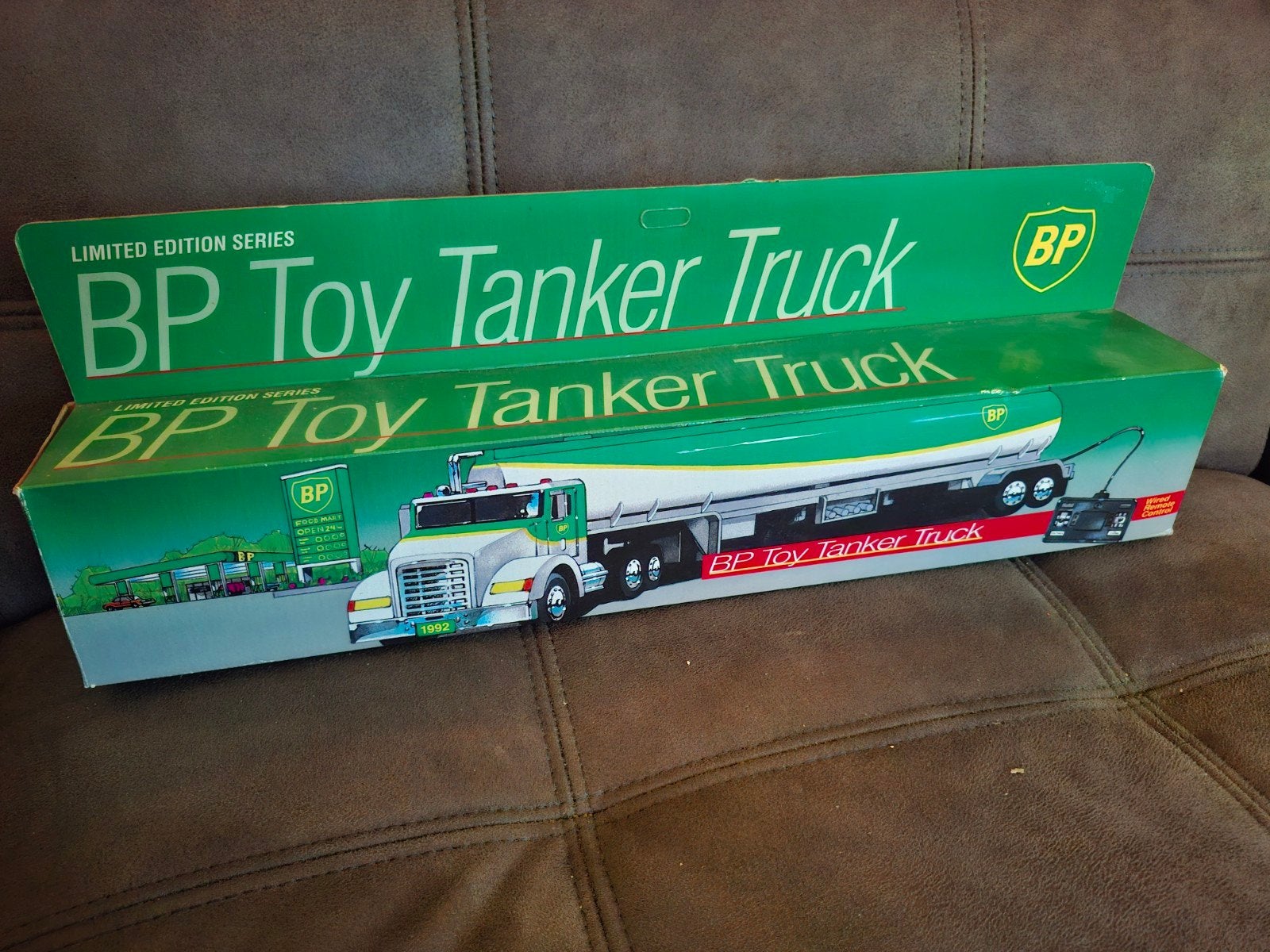 BP Toy Tanker Truck - Limited Edition Series, Nieuw, Auto onroad, Overige schalen, Overige typen