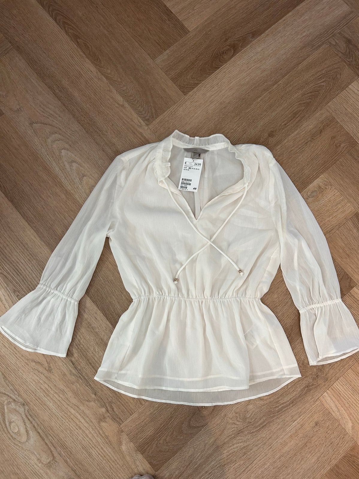 H&M Witte Chiffon Blouse met Ruches en Lange Mouwen, Ophalen of Verzenden, Nieuw, Maat 34 (XS) of kleiner, Wit