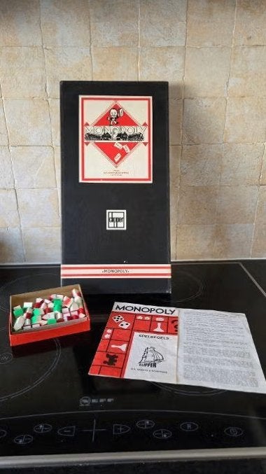 Klassiek compleet Monopolyspel, Hobby en Vrije tijd, Gezelschapsspellen | Bordspellen, Ophalen, Clipper