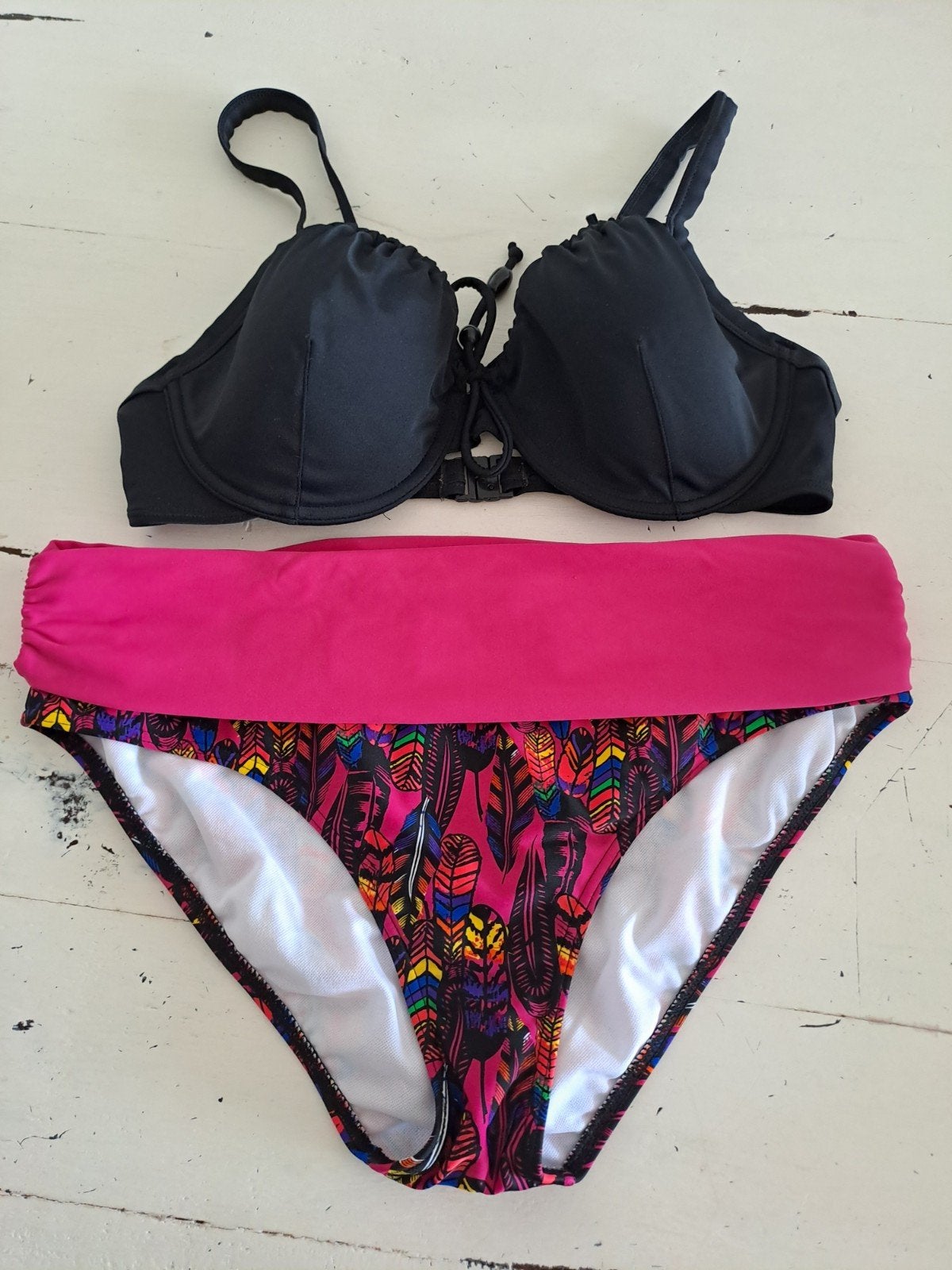 Beachwave Bikini Maat 42 Zwart/Fuchsia, Ophalen, Beachwave, Meerkleurig, Zo goed als nieuw
