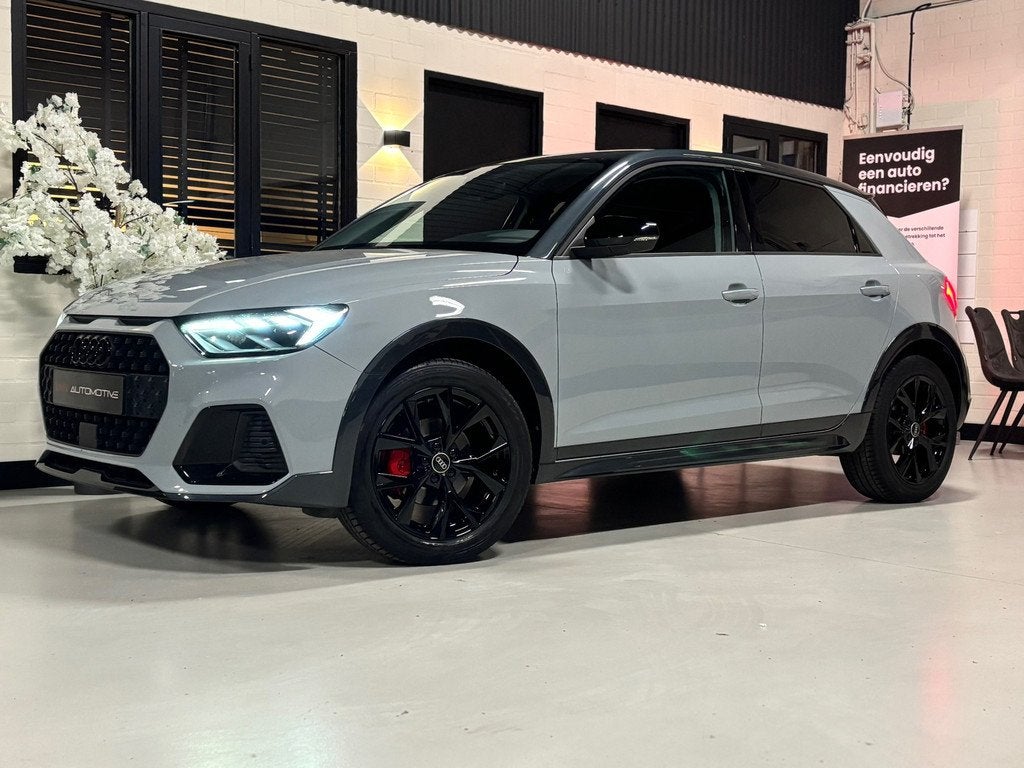 Audi A1 citycarver 30 TFSI Edition BTW|Led|Matrix|Acc|, Auto's, Audi, Stof, Zwart, Bedrijf, 3 cilinders
