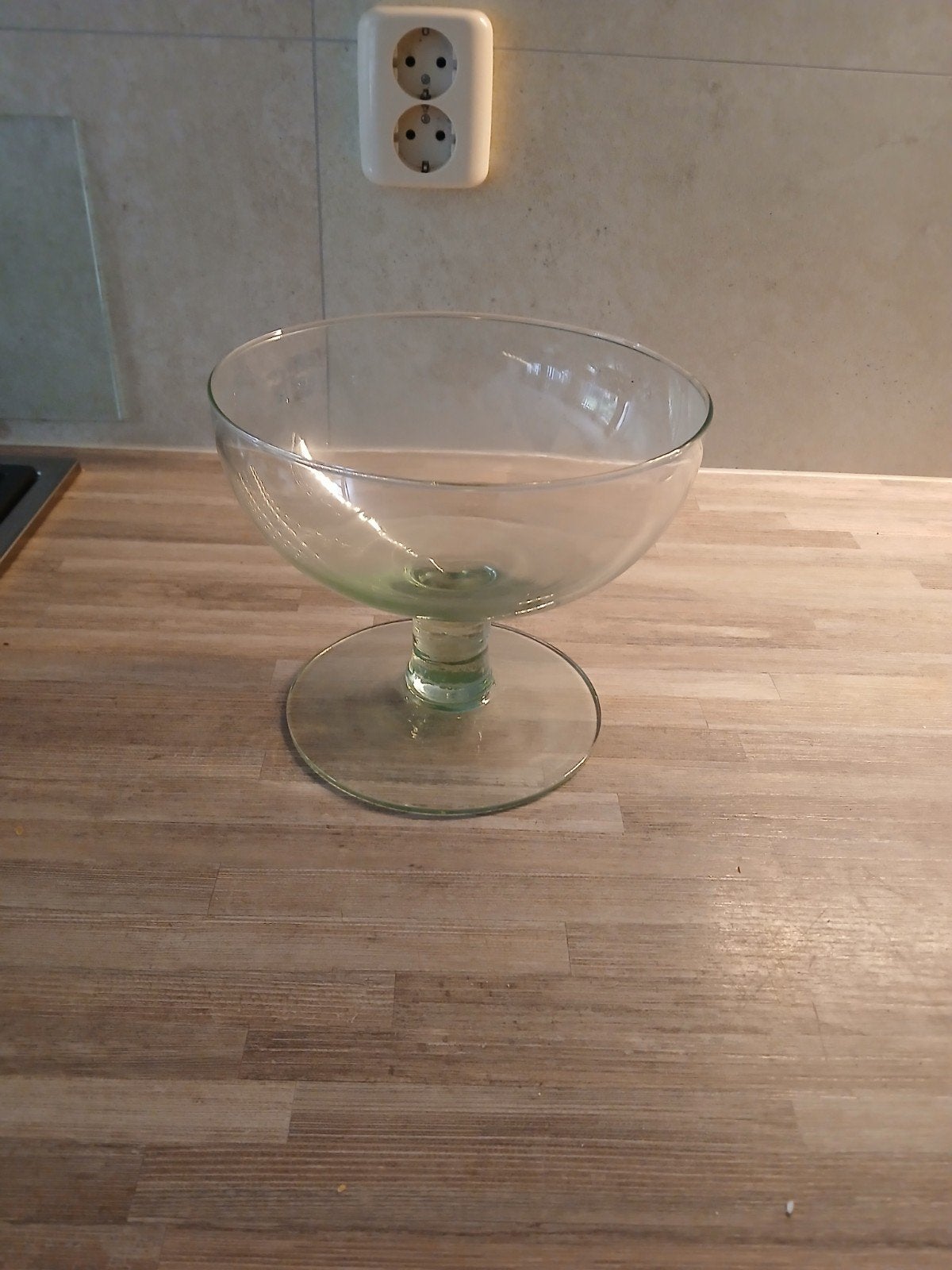 Glazen schaal op voet - Vintage, Antiek en Kunst, Ophalen