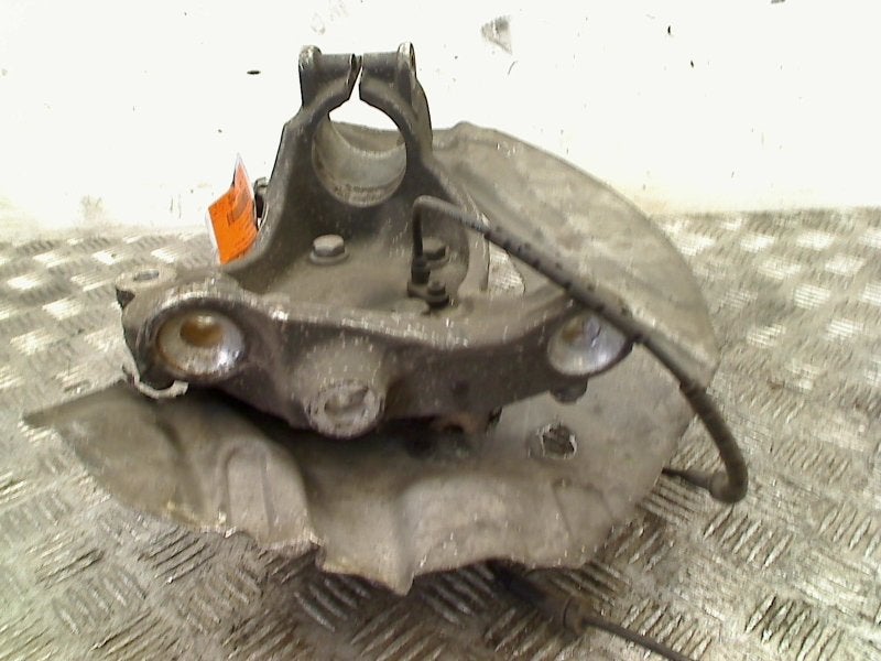 Fusee Links Voor BMW 7 serie (E65/E66/E67) (2005-03/2008-08), Gebruikt, Petuelring 130, München 80809, , Duitsland, BMW, Bayerische Motoren Werke AG