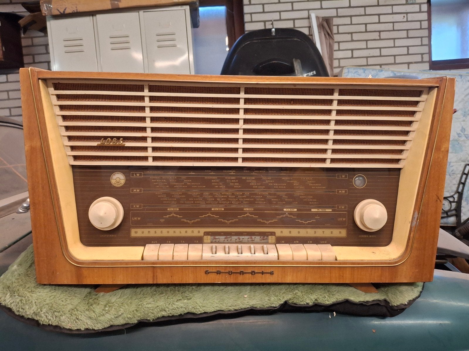 Vintage Grundig Radio Type 4085 - Jaren '50 Buizenradio, Ophalen, Gebruikt, Info@grundig.com, Radio