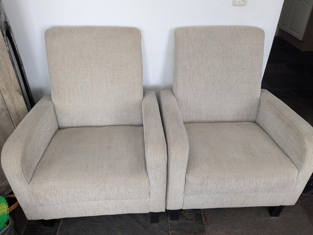 2 stoelen nog goed, Ophalen, Gebruikt