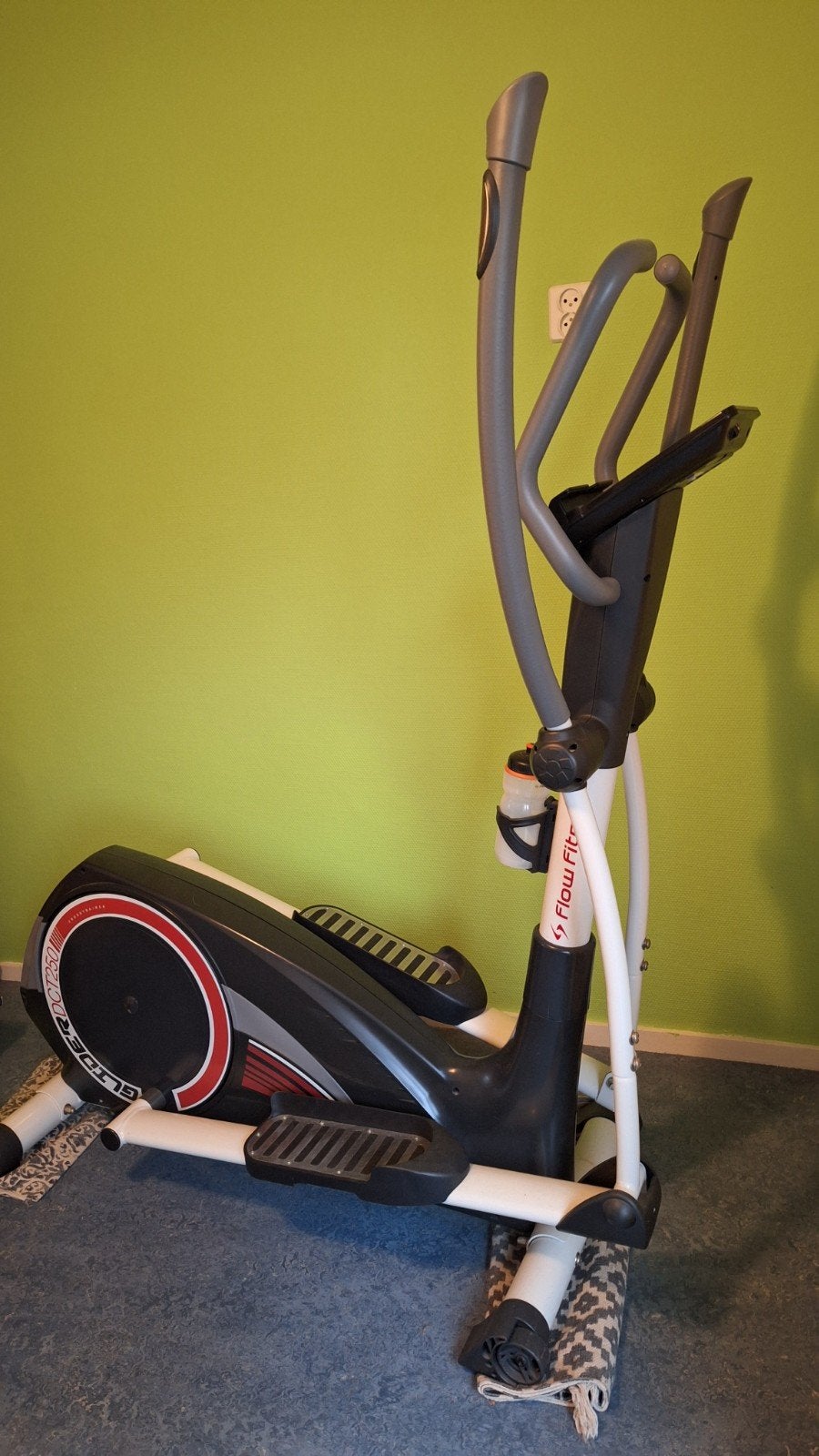 Flow Fitness Glider DCR250 Roeitrainer - Zo goed als nieuw, Benen, Ophalen of Verzenden, Zo goed als nieuw, Metaal