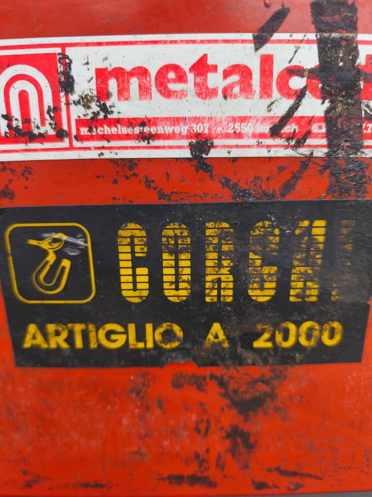 Corghi A2000 banden demonteerapparaat, Ophalen