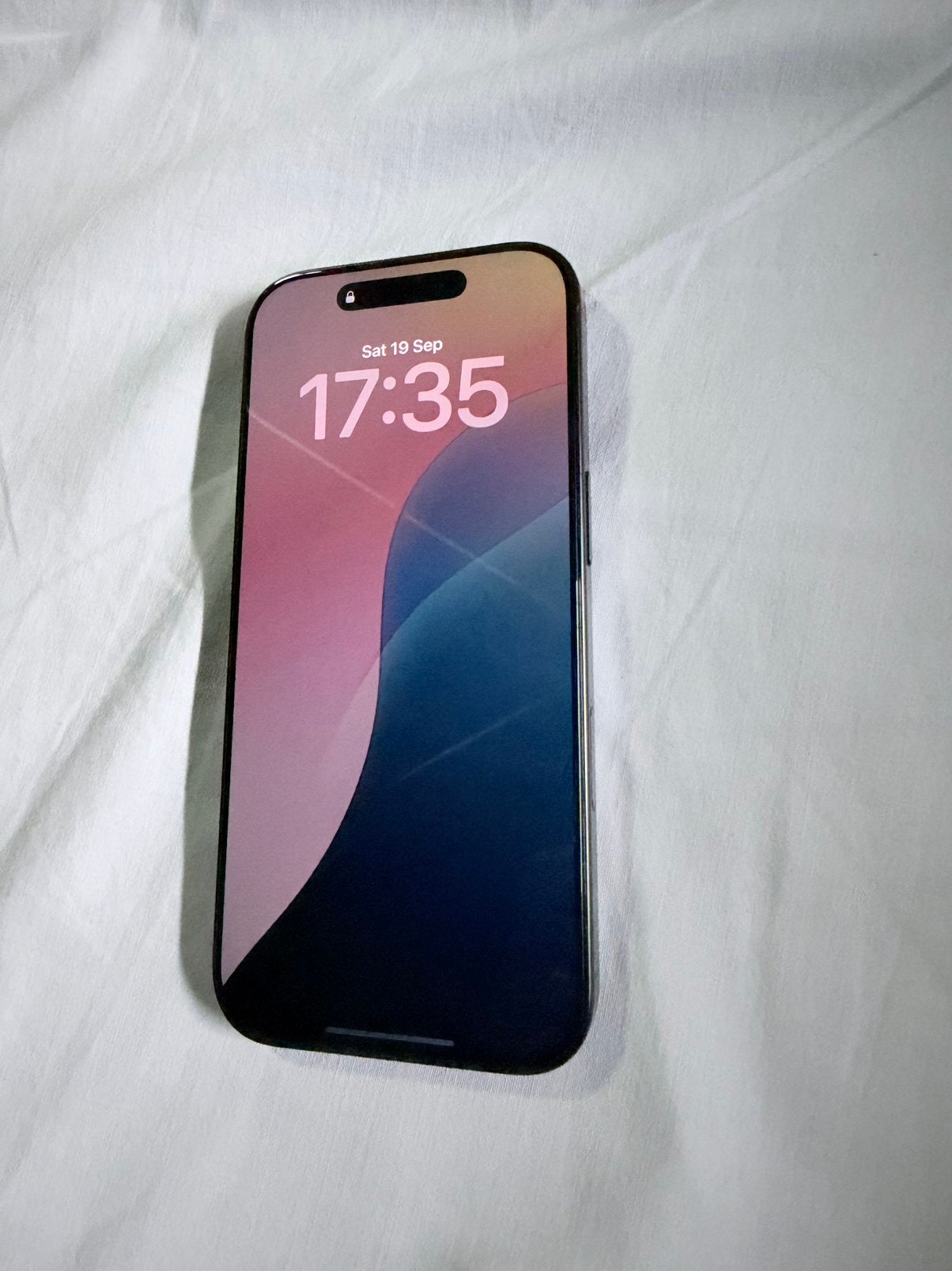 iPhone 16 Pro 256GB Zwart Titanium – Zeer nette staat, Zwart, 88 %, Zo goed als nieuw, Zonder simlock