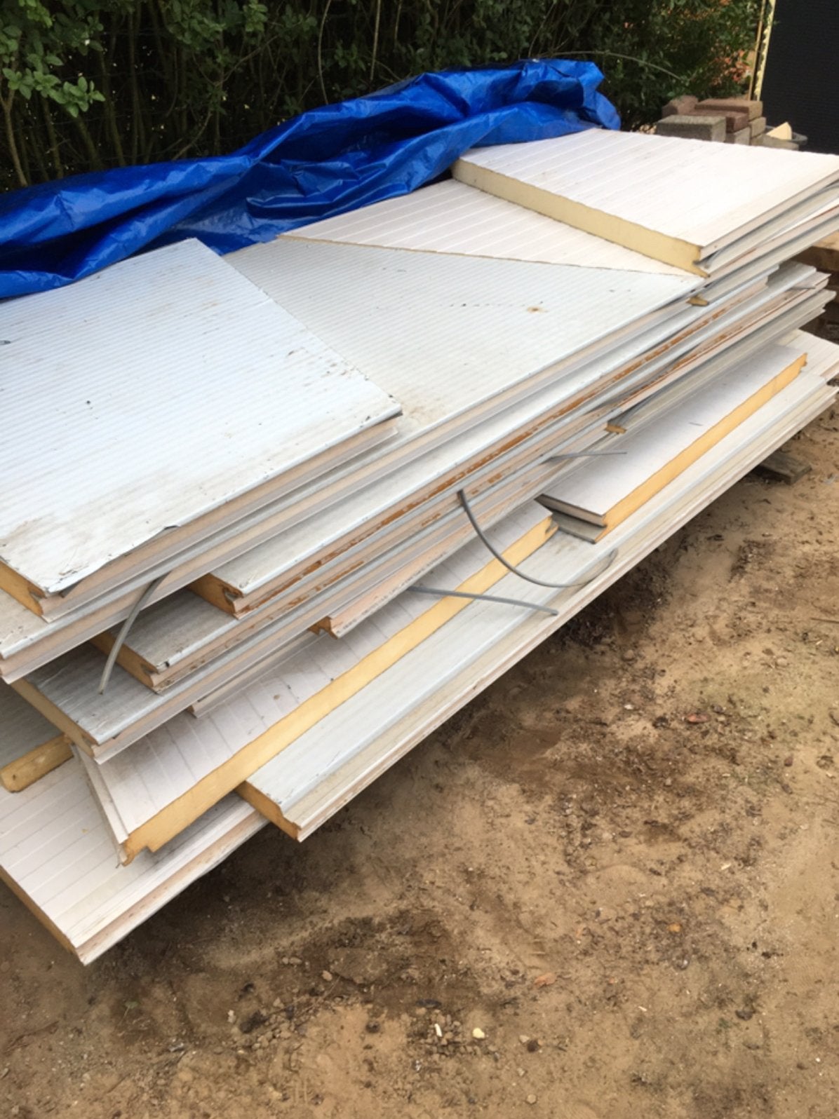 Sandwichpanelen 6cm dik, ca. 25m2 voor isolatie/bouw, Ophalen, Overige typen, Zo goed als nieuw, Overige houtsoorten