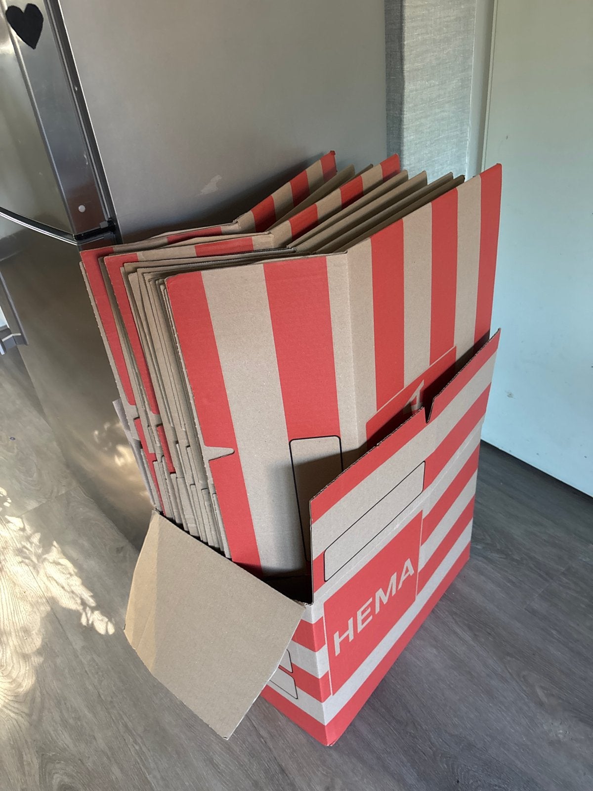 Verhuisdozen: Action 55L en HEMA 50L (gebruikt), Doe-het-zelf en Verbouw, Kratten en Dozen, Ophalen, 40 tot 60 cm, 50 tot 75 cm