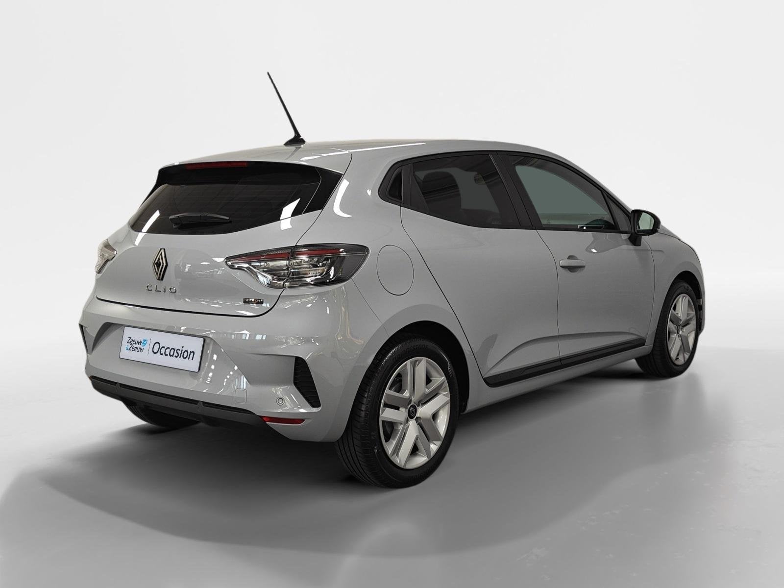 Renault Clio 1.6 E-Tech Full Hybrid 145 evolution AUTOMAAT N, 12 maanden, Stof, Gebruikt, Euro 6