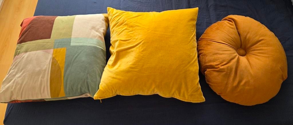 Decoratieve kussens - Geel x 2, Multikleur x 2, Geel/Bruin., Ophalen, Zo goed als nieuw, Geel, Vierkant
