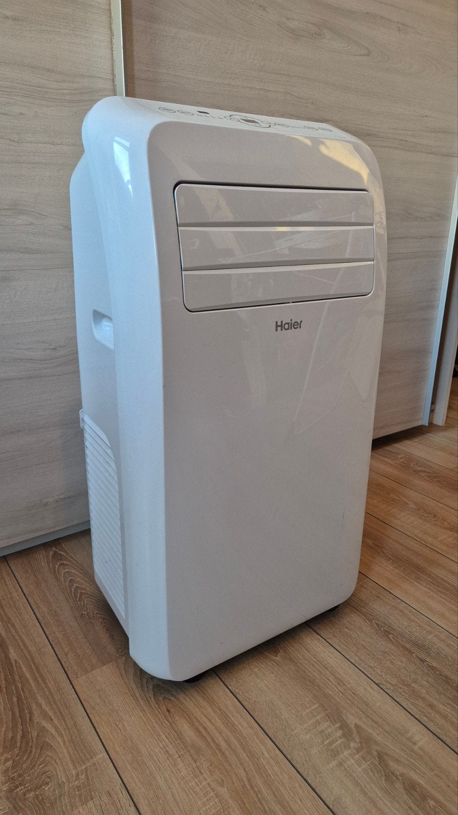 Haier AM12AA1GAA Mobiele Airco 12.000 BTU, Witgoed en Apparatuur, Ophalen, Koelen en Ontvochtigen, Timer, 3 snelheden of meer