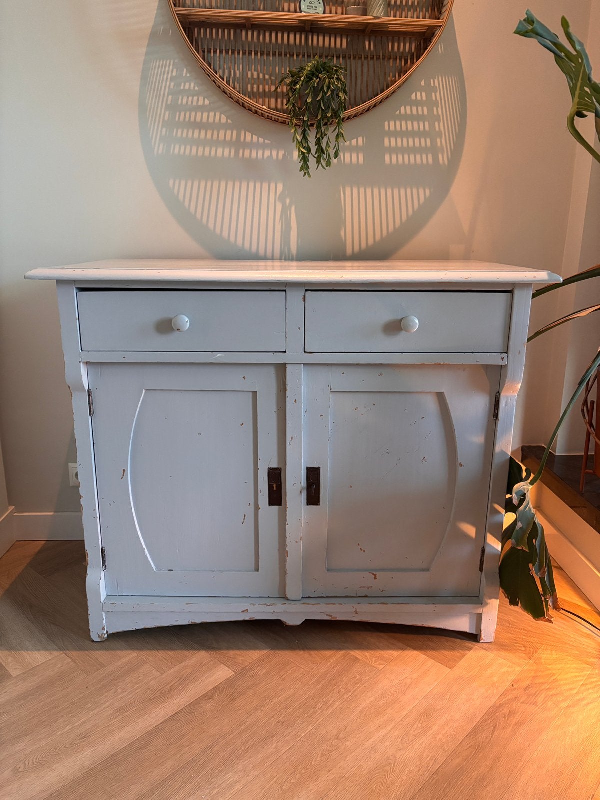 Antieke Brocante Commode Kast - Lichtgrijs, Ophalen of Verzenden