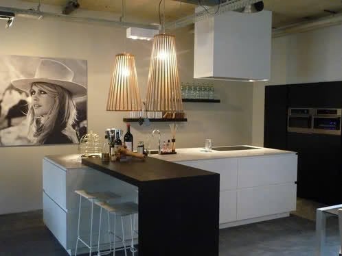 Showmodel, Quooker, 320 x 120, incl. Carrara blad of DEKTON, Ophalen, Wit, Graniet of Steen, Zo goed als nieuw