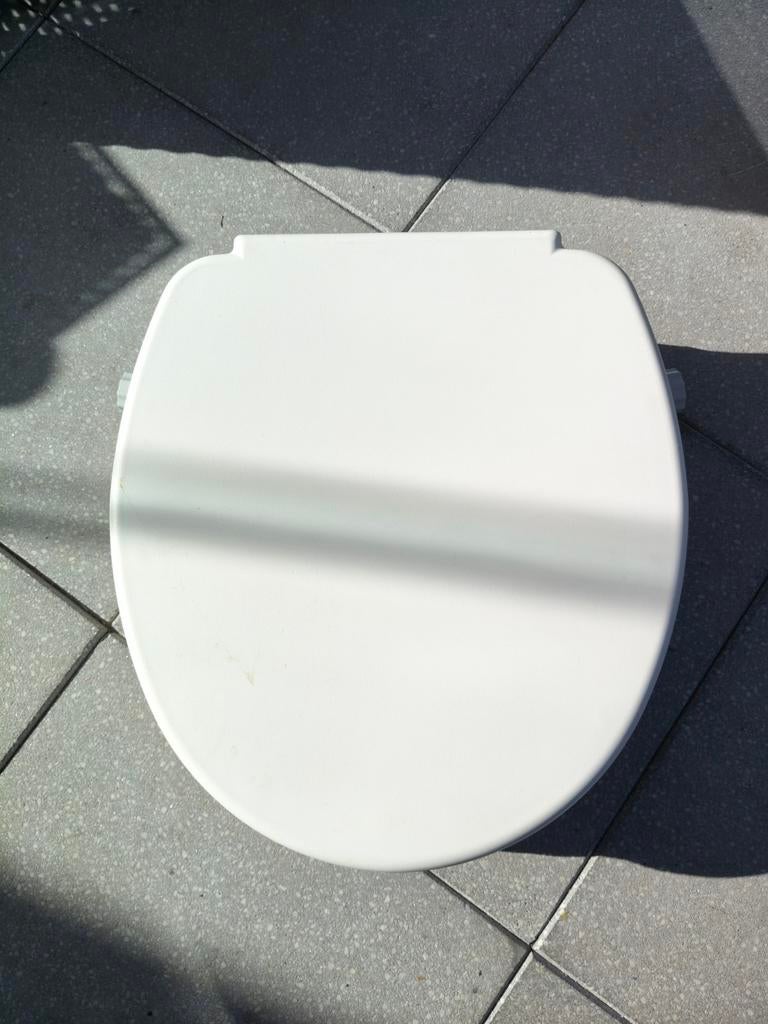 Te koop toilet verhoger. Gebruikt. Alleen ophalen., Ophalen, Overige typen, 50 tot 100 cm, Minder dan 100 cm