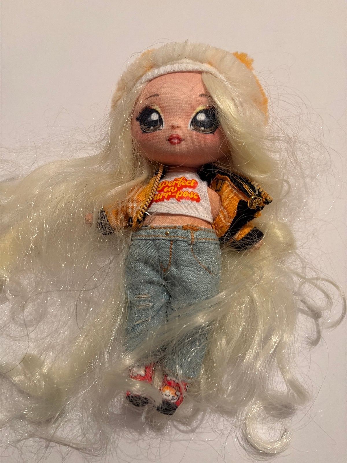 Na! Na! Na! Surprise pop met blond haar en kleding, Ophalen of Verzenden, Zo goed als nieuw, Overige typen