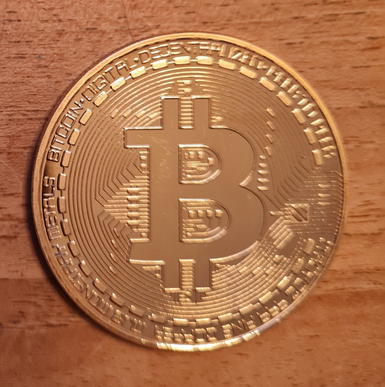 Bitcoin  Munt, Postzegels en Munten, Penningen en Medailles, Verzenden, Overige materialen, Buitenland