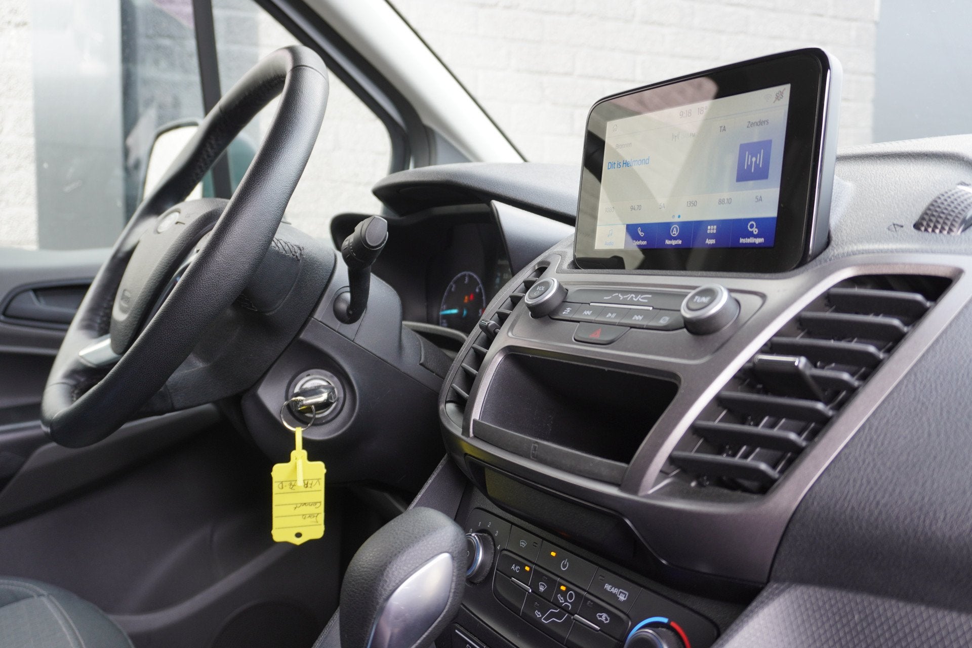 Ford Transit Connect 1.5 EcoBlue 100PK Automaat EURO 6 - Air, 1486 kg, Gebruikt, 4 cilinders, Wit
