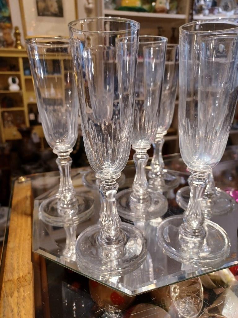 7 antieke Franse champagne flutes  uit de Belle Epoque, Antiek en Kunst, Ophalen