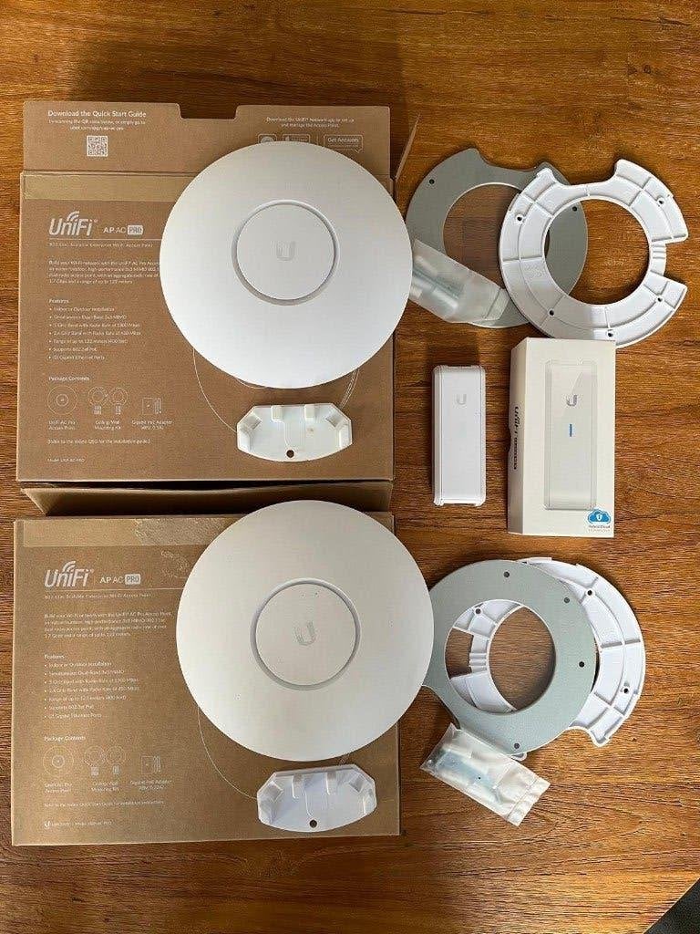 Ubiquiti UniFi AP AC Pro access points + Cloud Key, Computers en Software, Ophalen of Verzenden, Gebruikt, Ubiquiti UniFi